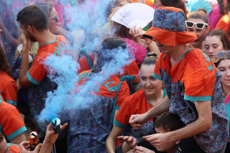 Galeria de fotos (no oficials) del Dia de les Quintades a Pedreguer Galeria de fotos (no oficials) del Dia de les Quintades a Pedreguer